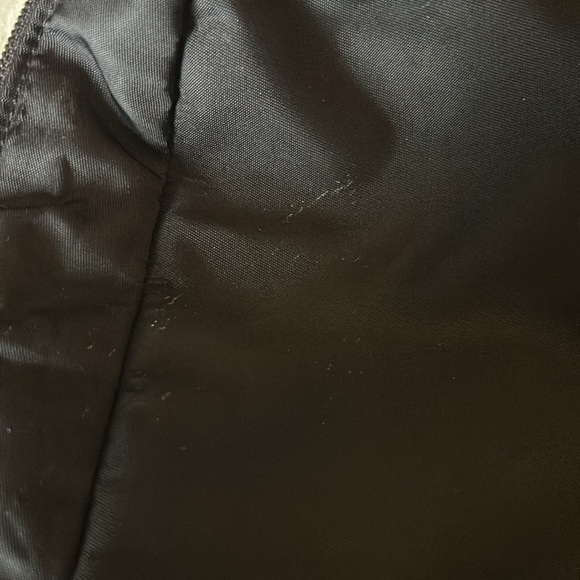 Prada (Authentic) - Picture 11 of 14